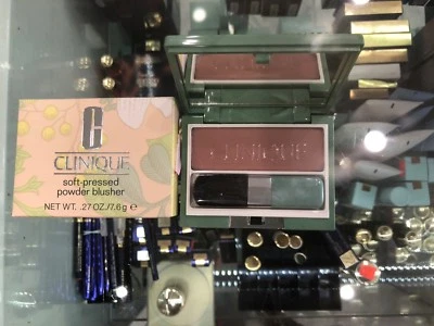CLINIQUE SOFT PRESSED POWDER BLUSHER 20 MOCHA PINK 0.27oz - Image 1 of 3