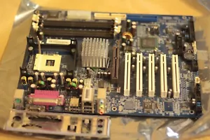 Socket 775 AGP PCI IDE SATA PCI Intel 865PE scheda madre basata 5P4I865PE Foxconn - Foto 1 di 17