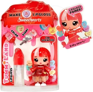 Yummiland X Sweethearts Collection Rubí Perfumado Corazones Brillo Labial Muñeca San Valentín - Imagen 1 de 2