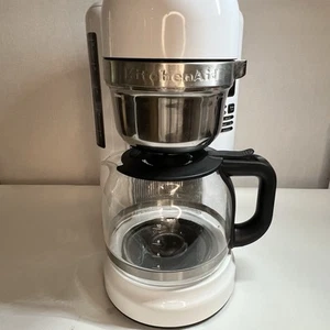 KitchenAid KCM1204WH 12 Tassen Tropf Kaffeemaschine Edelstahl Glaskaraffe - Bild 1 von 19
