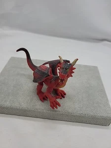 Figura de acción vintage de plástico macizo de PVC dragón rojo negro juguete de 5" - Imagen 1 de 17