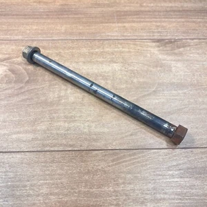 1999 KTM 250EXC 250 EXC / OEM ORIGINAL SWINGARM MOUNTING PIVOT BOLT - Picture 1 of 3