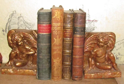 1860 RICHARD SURTEES COLLECTION 4 BKS HANDLEY CROSS 56 COL PLATES by JOHN LEECH - Image 1 of 4