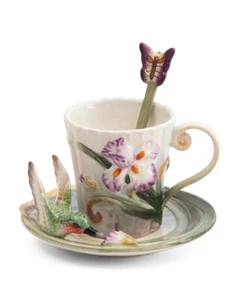 CORNER RUBY Hummingbird Cup And Saucer With Spoon - Picture 1 of 11