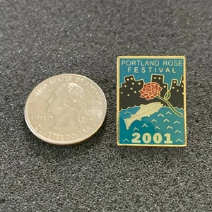 2001 Portland Rose Festival Travel Souvenir Pin Pinback #38321 - Picture 1 of 2