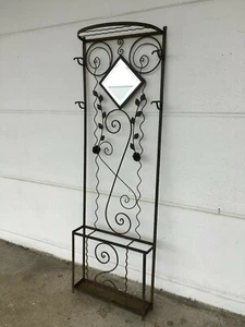 Zierliche Standgarderobe Eisen geschmiedet - Rosendekor - Jugendstil - Bild 1 von 8