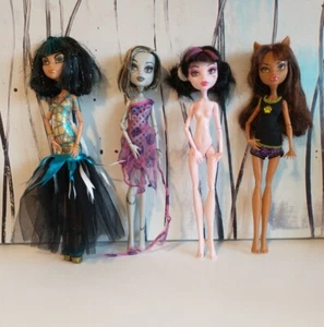 4 Monster High Dolls Mattel Cleo DeNile Clawdeen Draculaura Frankie Stein *As Is - Picture 1 of 10