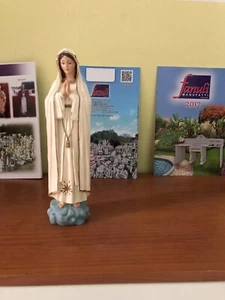 MADONNA DI FATIMA STATUA IN RESINA LEGGERA, ARTE SACRA,MADONNINA - Foto 1 di 3