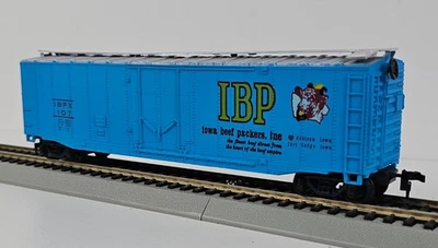 HO AHM Iowa Beef Packers 50' Boxcar #107 - Image 1 of 4