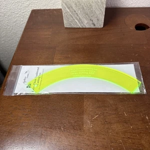 Quilters Haven Less Than Traditional Cutting Arc, for cutting circles, NIP - Picture 1 of 10