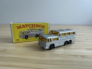 MATCHBOX LESNEY 66C GREYHOUND COACH WITH ORIGINAL BOX (b) - Picture 1 of 8