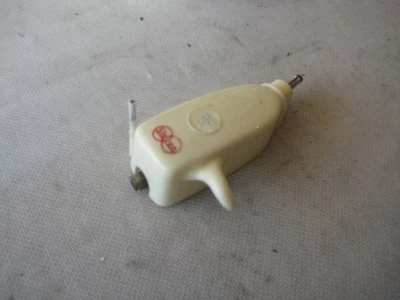 Carcasa de cabezal giratorio Perpetuum Ebner, funcional con cables, sin cartucho Foto 1 de 2