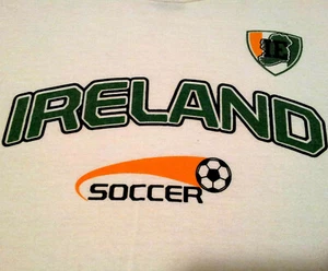Ireland Soccer T Shirt S Small Football Futbol White Green EUC World Cup INV637 - Picture 1 of 7