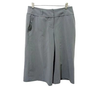 Pantalones cortos de traje gris para mujer East 5th talla 8 Foto 1 de 4