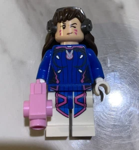 LEGO Overwatch D.Va (Hana Song) Minifigura ow009 Set 75973 Videojuego - Imagen 1 de 6