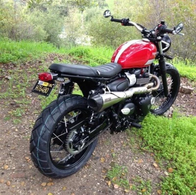 TRIUMPH SCRAMBLER SPEED TWIN 900 ELIMINADOR DE GUARDABARROS CON SOPORTES INTERMITENTE Foto 1 de 4