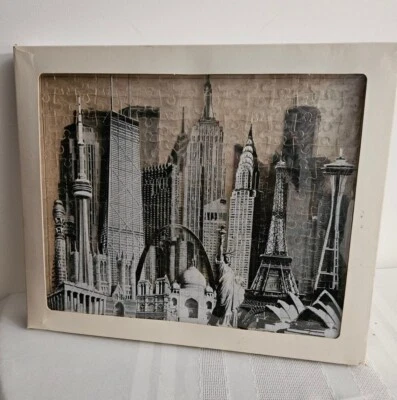 3D 纽约市天际线拼图盒尺寸 13.5 x 11 1/4 灰色和白色 — 第 1/4 张图片