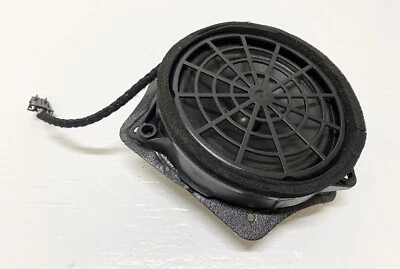 Altavoz puerta delantera 98-03 OEM Mercedes-Benz W208 CLK55 AMG L/R 208-820-01-02 320 Foto 1 de 4