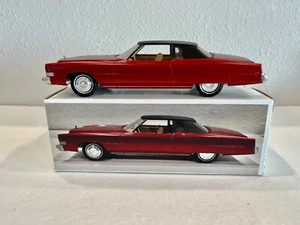 VINTAGE 1973 CADILLAC ELDORADO, re-painted Jo-HAN PROMO MODEL CAR RED / BLACK - Picture 1 of 15