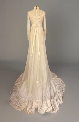 Vestido de novia vintage boho pradera victoriano crema bordado apliques de encaje Foto 1 de 4