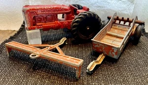 Vintage Hubley Kiddie Toys, H Tractor, Manure Spreader, Disc Plow #50 - Picture 1 of 24