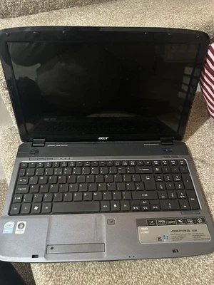 Acer Aspire 5338 Laptop 15.6 Intel Core T3000 4GB RAM 160GB HDD - Image 1 of 4