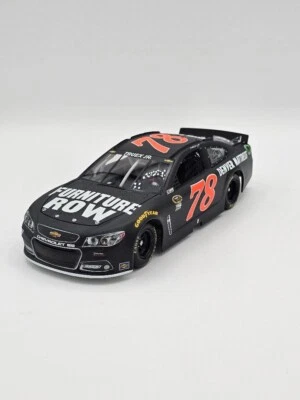 Martin Truex Jr #78 fila de muebles Chevy - 2014 ARC Platinum escala 1:24 fundido a presión Foto 1 de 4