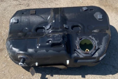 Hyundai Sonata Kia Optima 2011 2,4 L tanque de combustible de gasolina almacenamiento 11/14 Foto 1 de 4