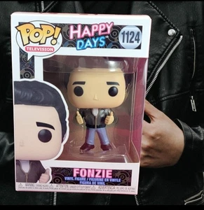 Fonzie from Happy Days funko # 1124 (nib) With Pop Protector  - Picture 1 of 7