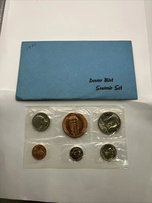 1983-D  Denver Mint Souvenir Coin set - Image 1 of 4