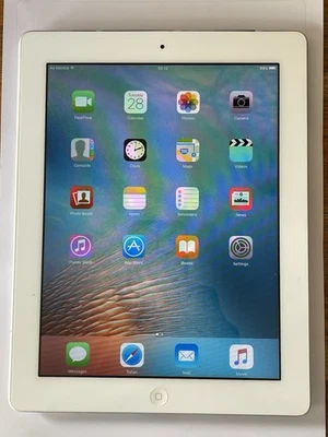 Apple iPad 2 16GB, Wi-Fi, 9.7in - White - Image 1 of 4