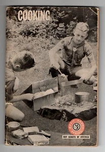 Boy Scouts Of America Merit Badge Series "Cooking" Booklet 1971 Printing Vintage - Picture 1 of 3