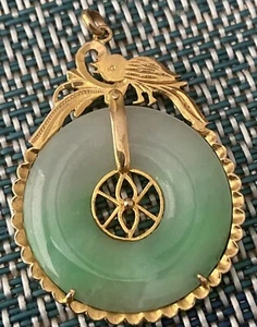 Colgante 14K con Jade Circa Años 70 ¡Nunca Usado! - Imagen 1 de 2