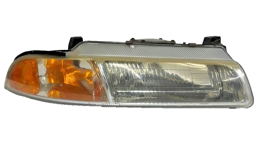 Conjunto de faros diestros Dodge Stratus 1995-2000 Foto 1 de 4