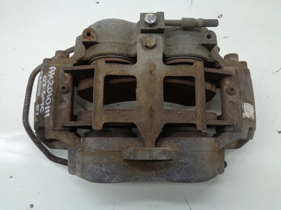 06-07 GMC C7500 Topkick Brake Caliper Front Left Driver Side OEM AK2010111 - Image 1 of 4
