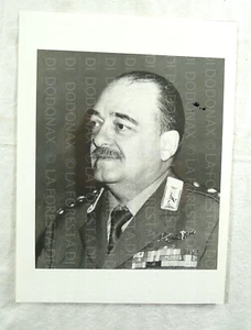 FOTO GENERALE DALLA CHIESA MISTERI D'ITALIA ANNI DI PIOMBO TERRORISMO NATO - Picture 1 of 2