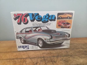 MPC 76 Vega Vintage Modellbausatz Maßstab 1:25 versiegelt 1975 - Bild 1 von 15