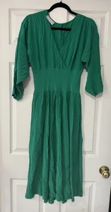 Vintage 90er grün Seide V-Ausschnitt Knopf A-Linie Midi Dolman Kleid Ann Tjian Kenar 2 - Bild 1 von 12