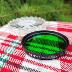 Tiffen 62mm Lens Filter 11 Green 1 With Case For Black And White Photography - Picture 1 of 3