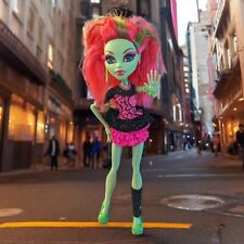 Monster High Venus McFlytrap Ghouls Night Out Doll 2008