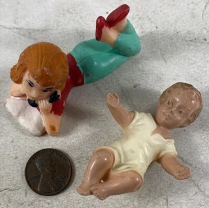 2 Vintage 1950's Hard Plastic Teenage Girl On Phone & Baby Maybe Jesus - Picture 1 of 3