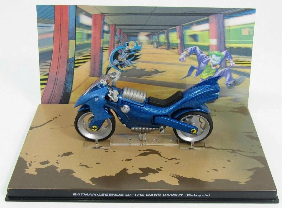 1/18 EDICOLA - BATMAN - BATCYCLE - LEGEND OF THE DARK KNIGHT BATCOL038-ABBAT038 - Immagine 1 di 1