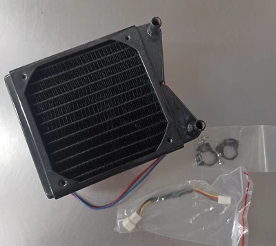 Swiftech MCR120-QP-FK 120mm radiator with fan - Image 1 of 2