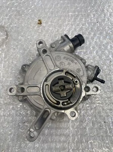 Orig. Mercedes 3,0 3,5 5,5 l Benziner Unterdruckpumpe Bremsanlage A2762300265 - Bild 1 von 2