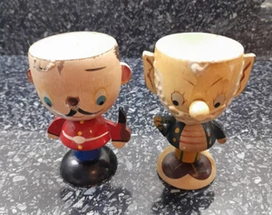 Vintage Retro 2 x Tazas Huevos de Madera Noddy Orejas Grandes y Soldado Fairylite Extranjero - Imagen 1 de 8