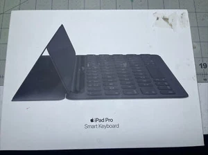 Authentic Apple A1829 MX3L2LLA iPad Pro 10.5" Smart Keyboard 7 8th 9th, Air 3rd - Picture 1 of 7