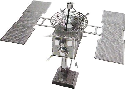 Tenyo Hayabusa Metallic Nano Puzzle 16.9 x 12.1 x 0.3 cm JP - Image 1 of 2