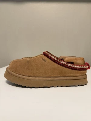 UGG Tazz Platform Slipper Chestnut 1143776K-CHE Kids Youth Girls US 6 UK 5 EU 38 - Image 1 of 4