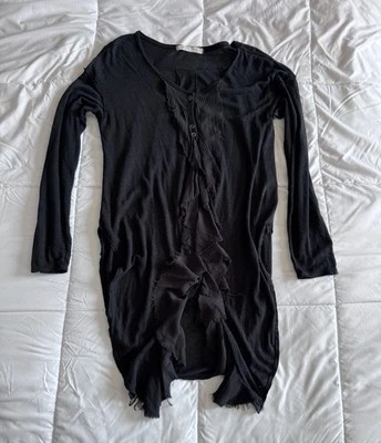 Cardigã feminino We The Free blusa preta tamanho pequeno preto botão para baixo em excelente estado usado - Imagem 1 de 4