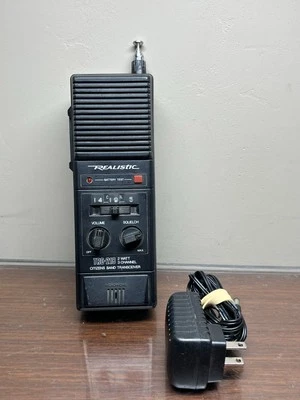Realistic VHF FM Transceiver *For Parts/Repair* - Image 1 of 4